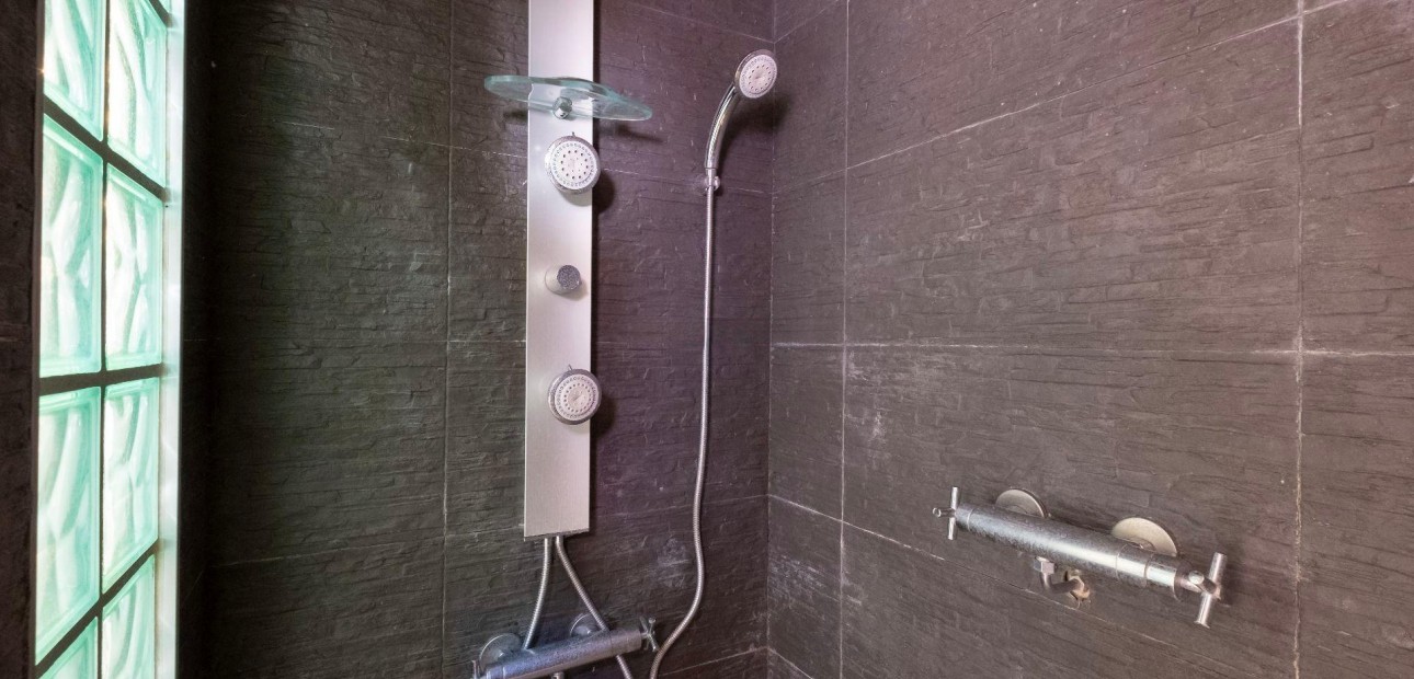 Herverkoop - Villa -
Polop - Xirles