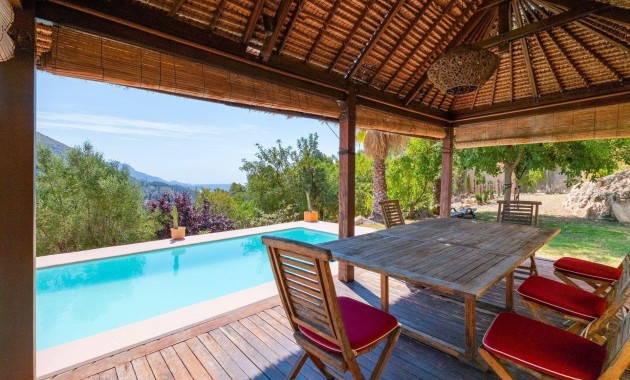 Herverkoop - Villa -
Polop - Xirles