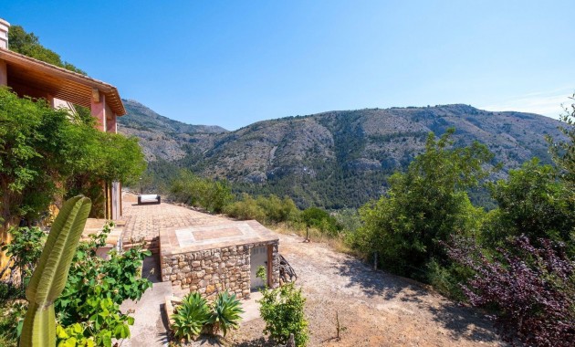 Herverkoop - Villa -
Polop - Xirles