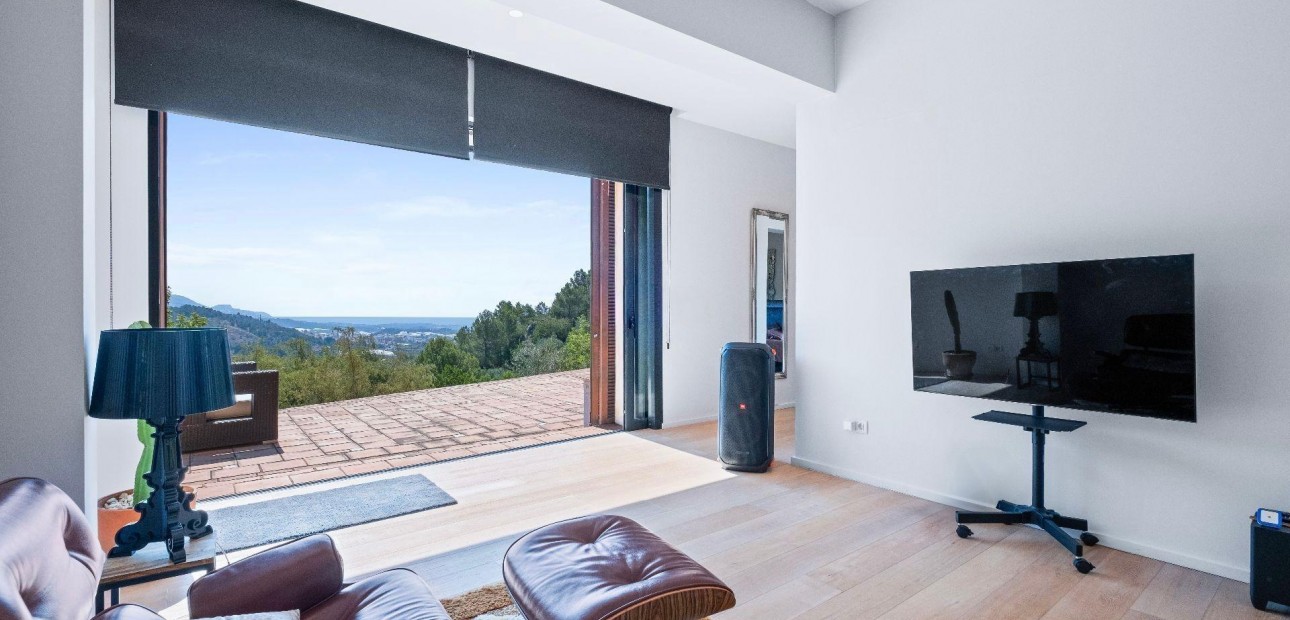 Herverkoop - Villa -
Polop - Xirles