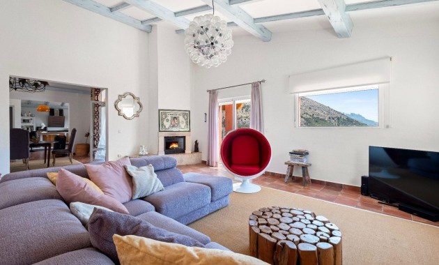 Herverkoop - Villa -
Polop - Xirles