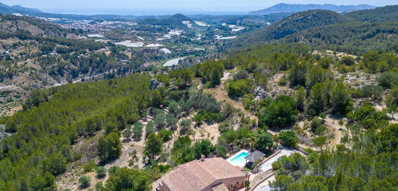 Herverkoop - Villa -
Polop - Xirles