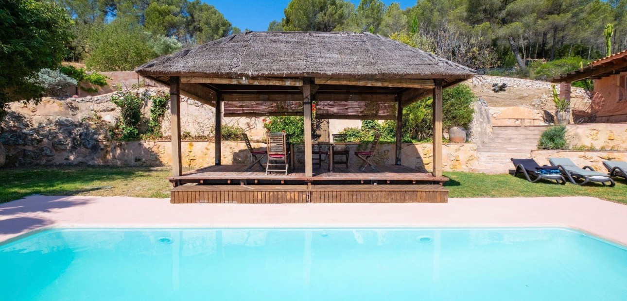 Herverkoop - Villa -
Polop - Xirles