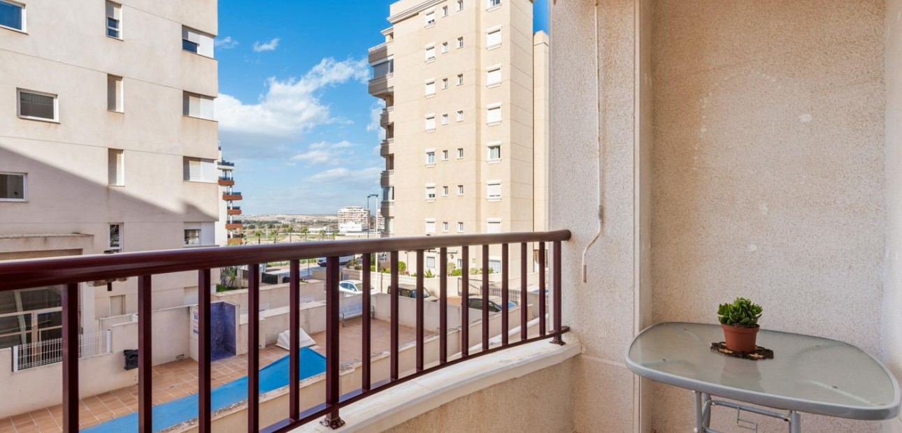 Herverkoop - Appartement / flat -
Guardamar del Segura - CENTRO