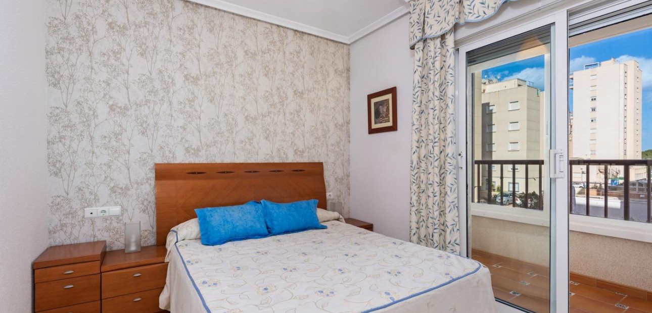 Herverkoop - Appartement / flat -
Guardamar del Segura - CENTRO