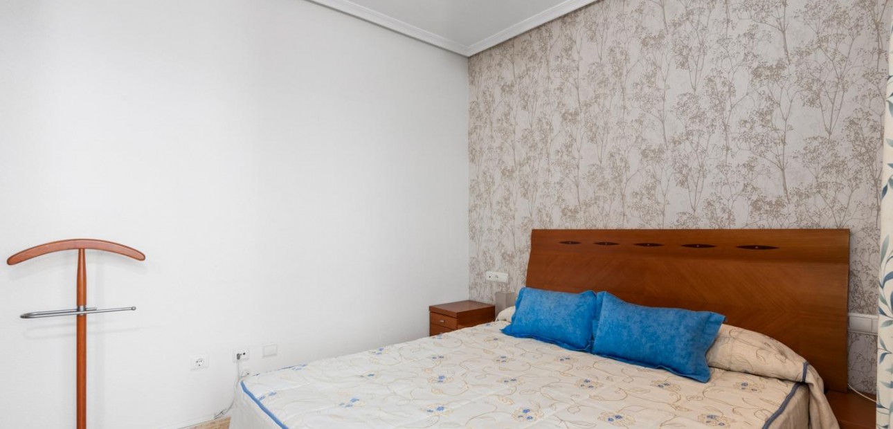 Herverkoop - Appartement / flat -
Guardamar del Segura - CENTRO