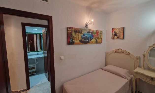 Sale - Apartment / flat -
Torrevieja - Los Frutales