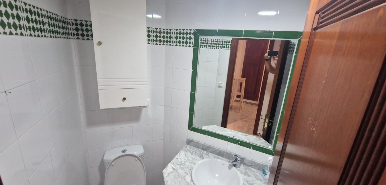 Sale - Apartment / flat -
Torrevieja - Los Frutales