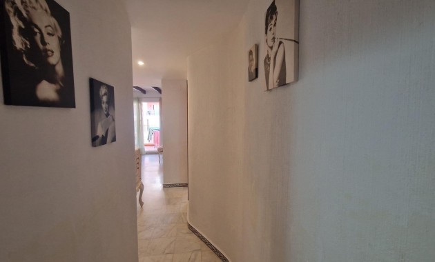 Sale - Apartment / flat -
Torrevieja - Los Frutales