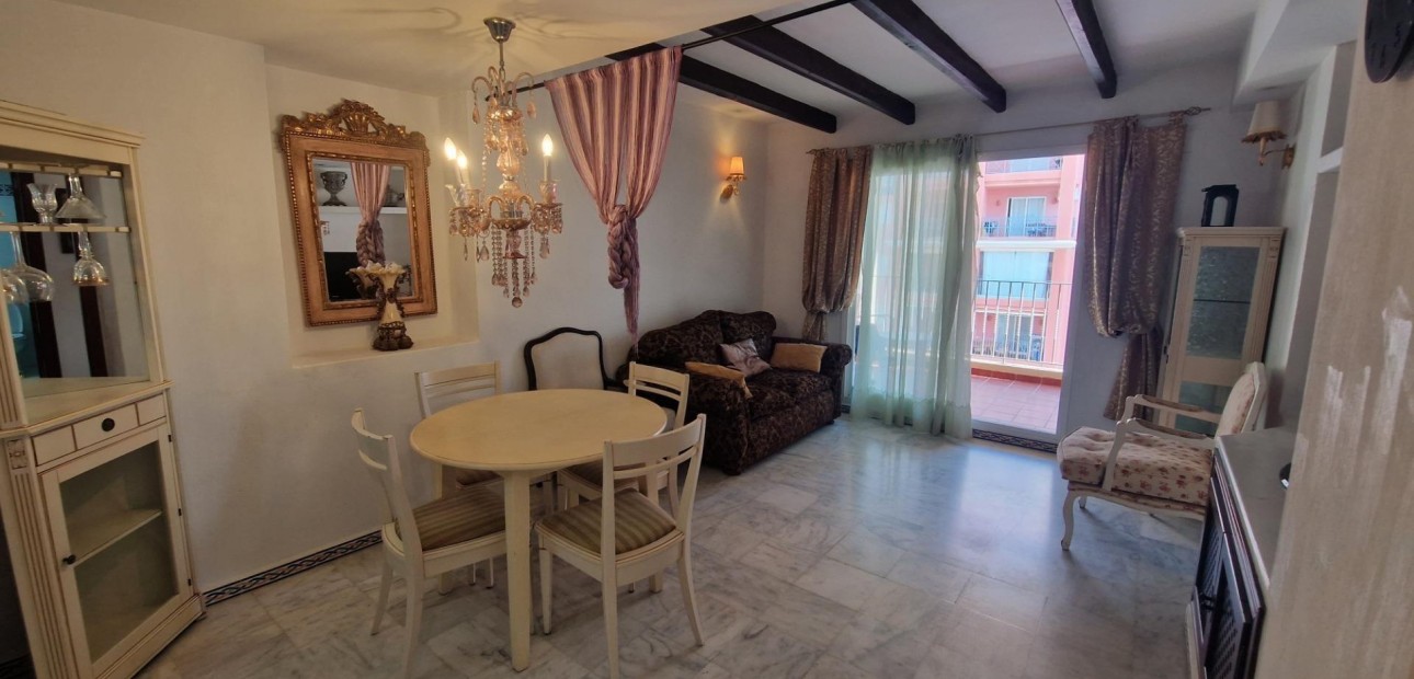 Sale - Apartment / flat -
Torrevieja - Los Frutales