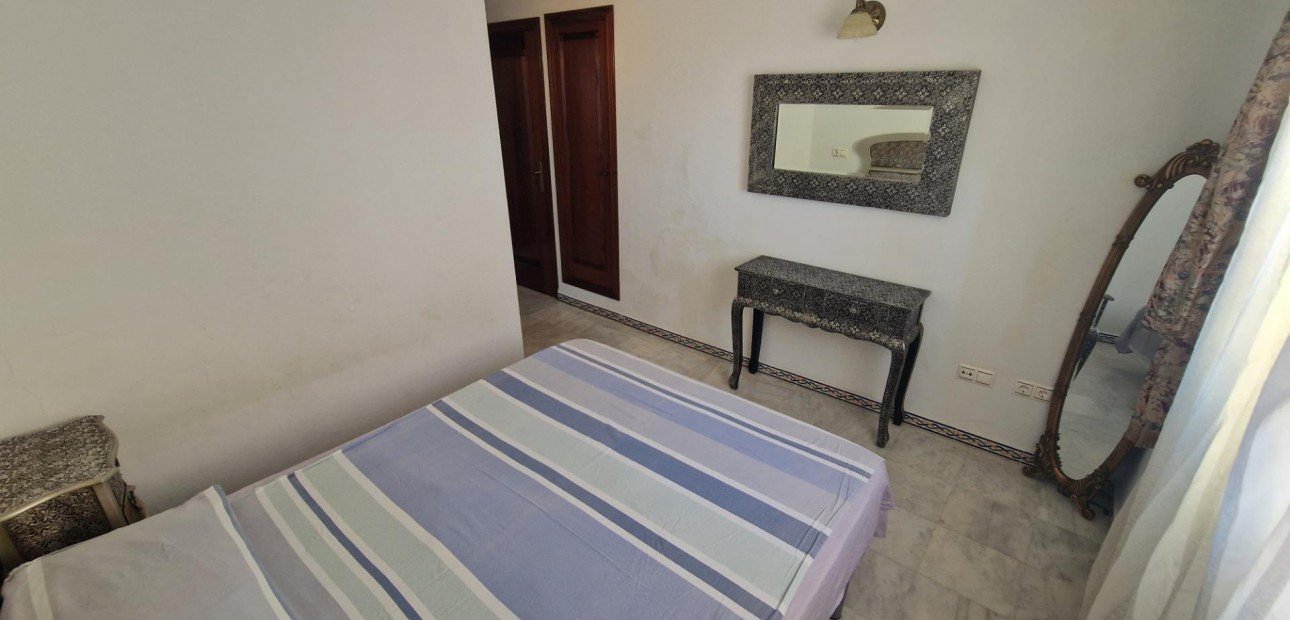 Sale - Apartment / flat -
Torrevieja - Los Frutales