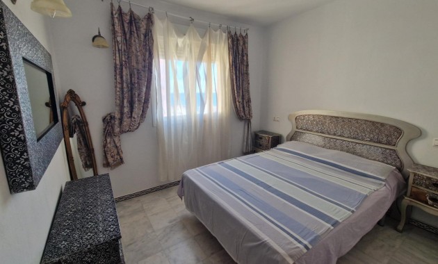 Sale - Apartment / flat -
Torrevieja - Los Frutales