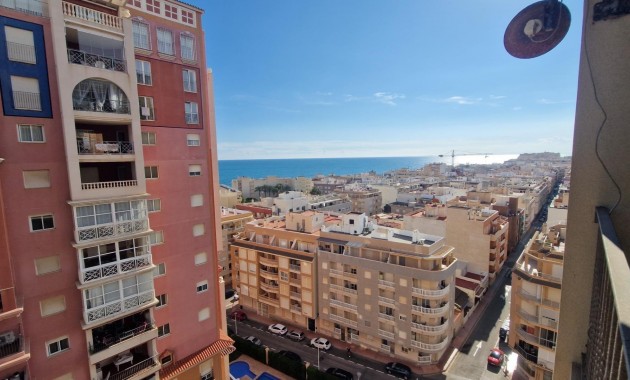 Sale - Apartment / flat -
Torrevieja - Los Frutales
