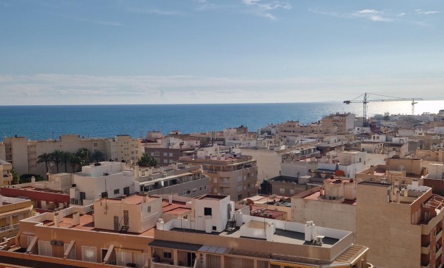 Sale - Apartment / flat -
Torrevieja - Los Frutales