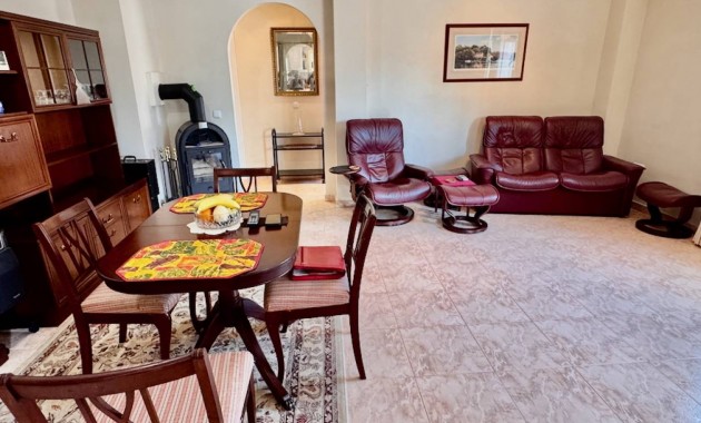 Herverkoop - Villa -
Benferri