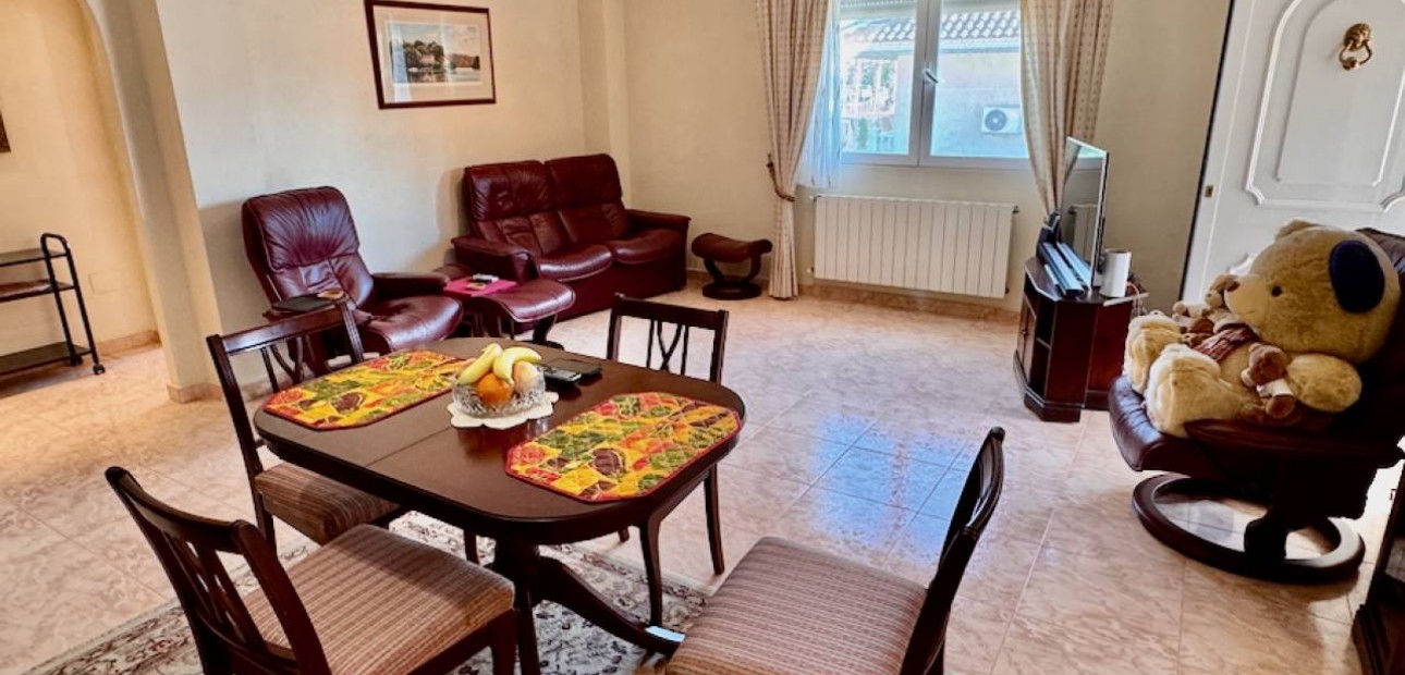 Herverkoop - Villa -
Benferri