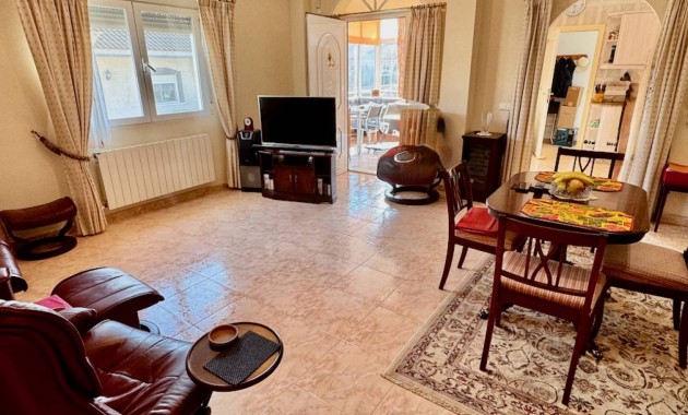 Herverkoop - Villa -
Benferri