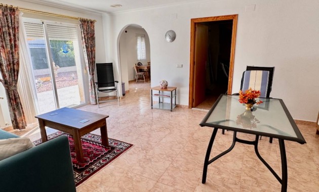 Herverkoop - Villa -
Benferri