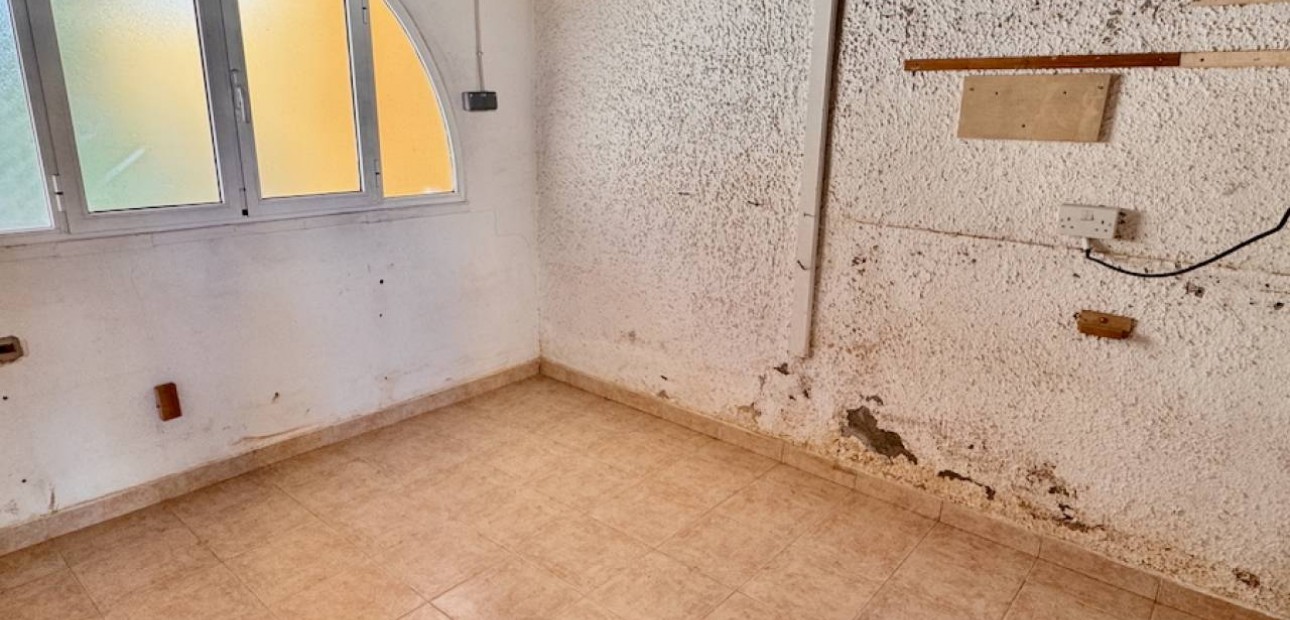 Herverkoop - Villa -
Benferri