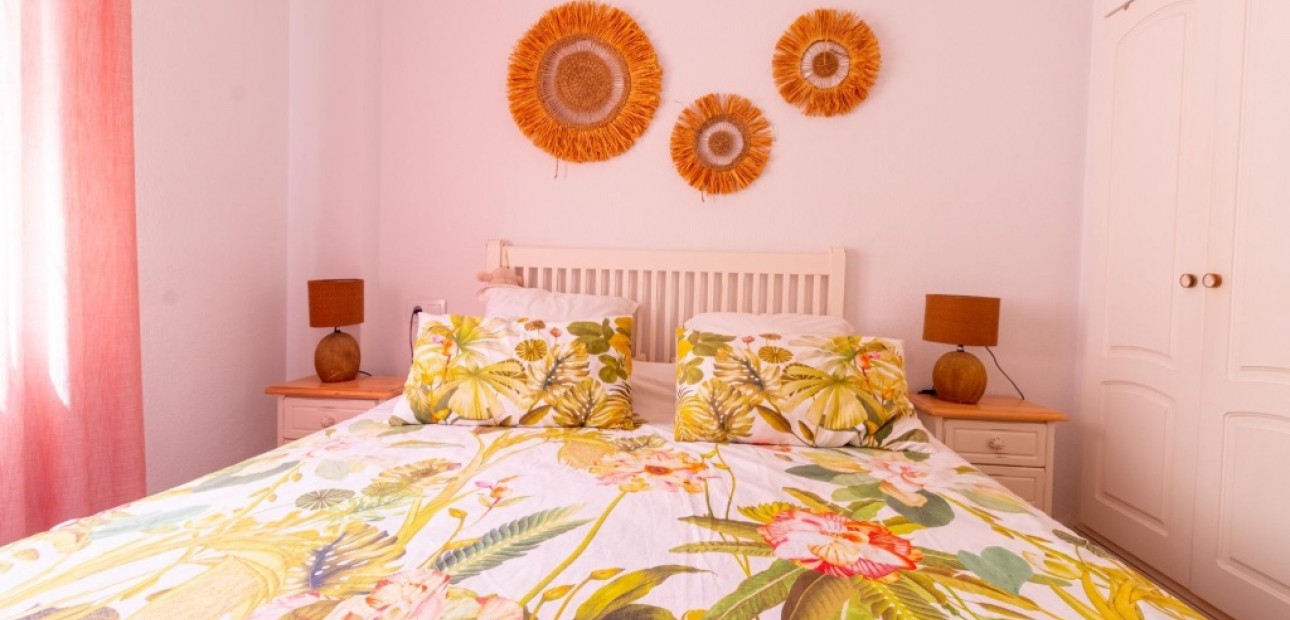 Herverkoop - Appartement / flat -
Torrevieja - La veleta