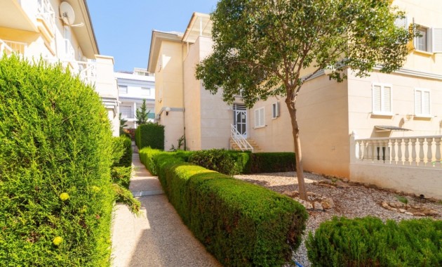 Herverkoop - Appartement / flat -
Torrevieja - La veleta