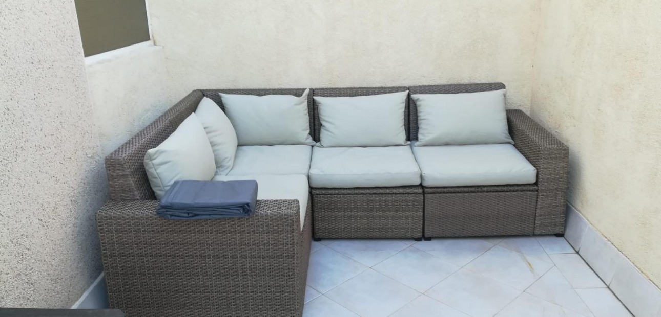 Herverkoop - Terraced house -
Torrevieja - La Siesta - El Salado - Torreta