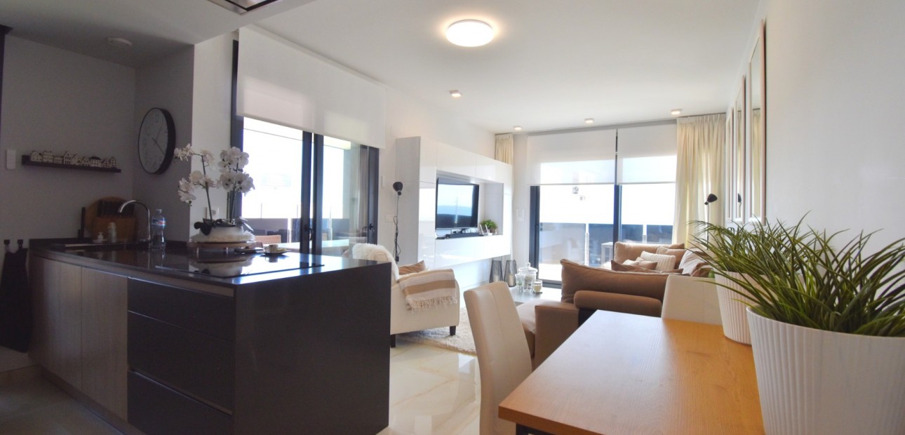 Venta - Apartamento / piso -
Orihuela Costa - Playa Flamenca