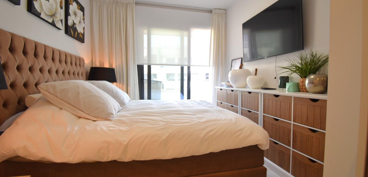 Venta - Apartamento / piso -
Orihuela Costa - Playa Flamenca