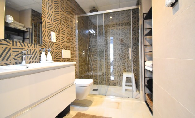 Venta - Apartamento / piso -
Orihuela Costa - Playa Flamenca