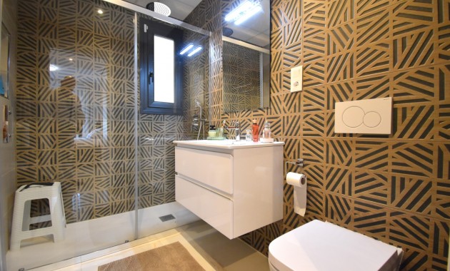 Venta - Apartamento / piso -
Orihuela Costa - Playa Flamenca