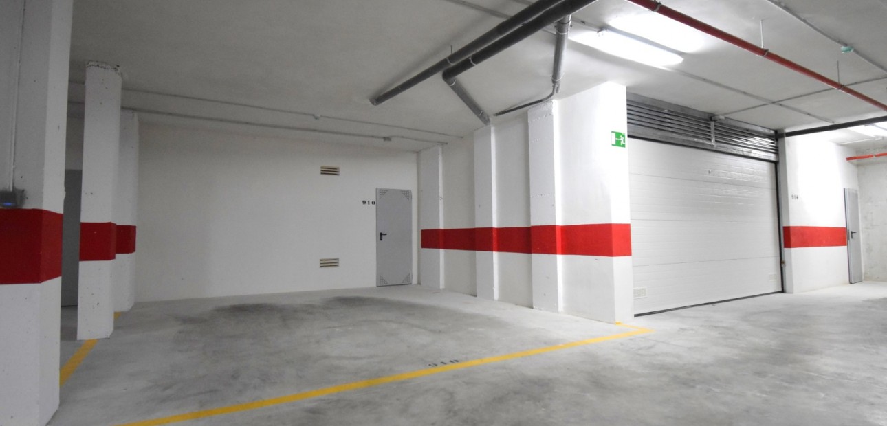 Venta - Apartamento / piso -
Orihuela Costa - Playa Flamenca