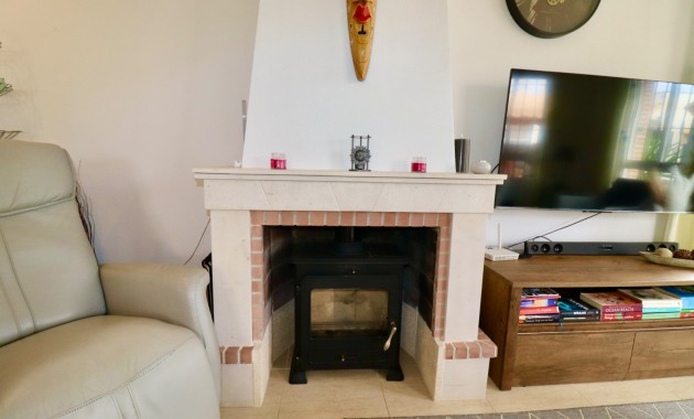 Venta - Villa -
Guardamar del Segura - El Raso