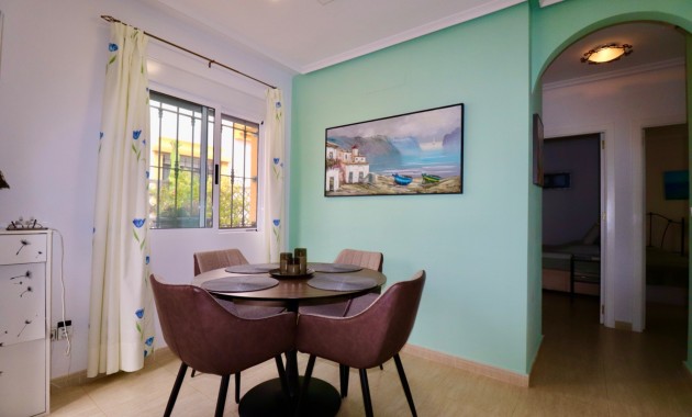 Venta - Villa -
Guardamar del Segura - El Raso