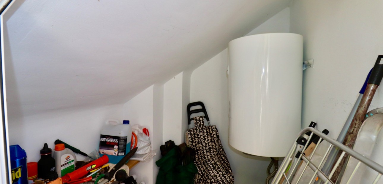 Venta - Villa -
Guardamar del Segura - El Raso