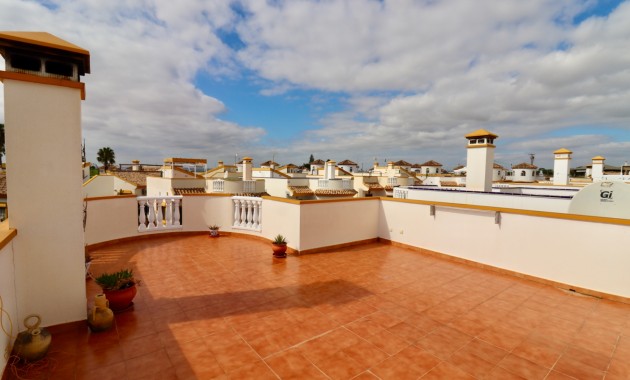 Venta - Villa -
Guardamar del Segura - El Raso