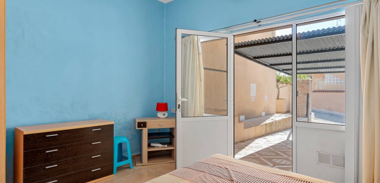 Herverkoop - Villa -
Ciudad Quesada