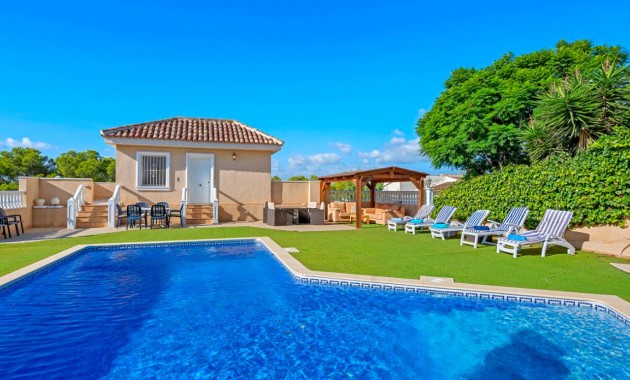 Herverkoop - Villa -
Ciudad Quesada