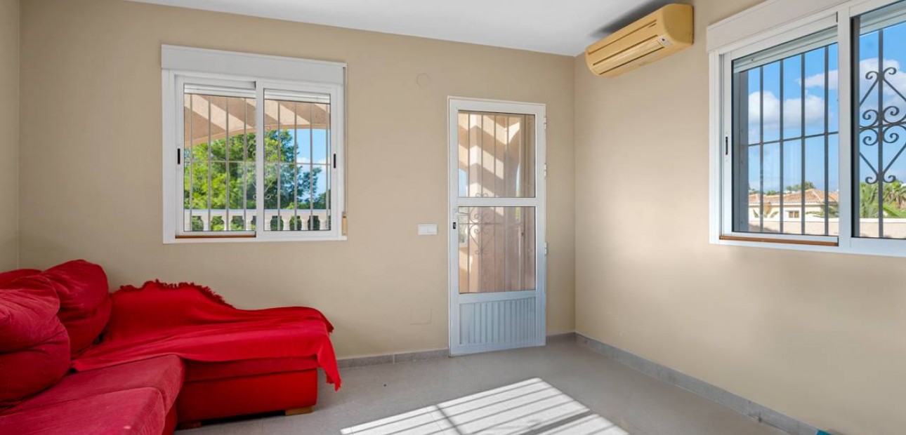 Herverkoop - Villa -
Ciudad Quesada