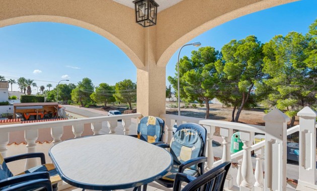 Herverkoop - Villa -
Ciudad Quesada