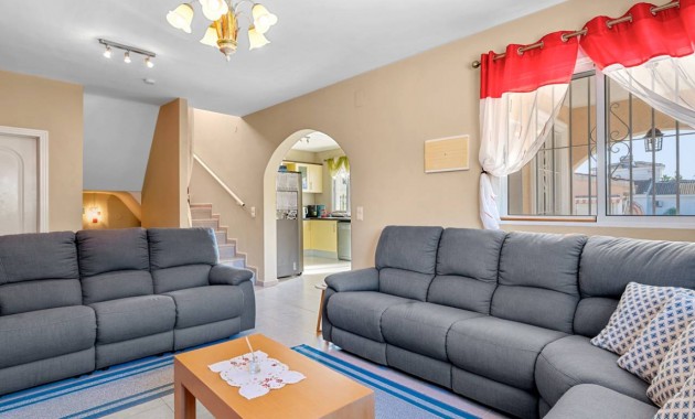 Herverkoop - Villa -
Ciudad Quesada