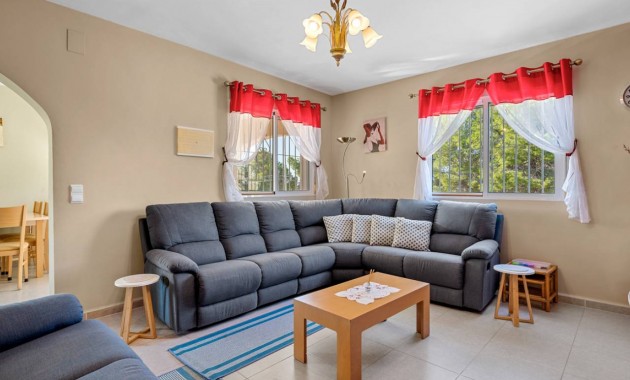 Herverkoop - Villa -
Ciudad Quesada