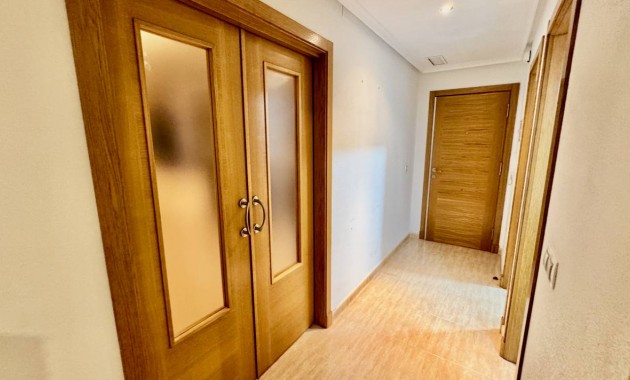 Herverkoop - Appartement / flat -
Formentera del Segura