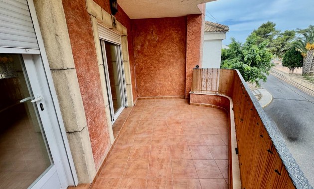 Herverkoop - Appartement / flat -
Formentera del Segura