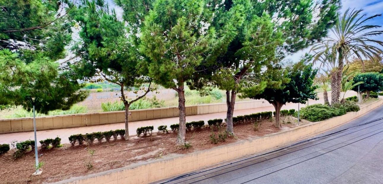 Herverkoop - Appartement / flat -
Formentera del Segura