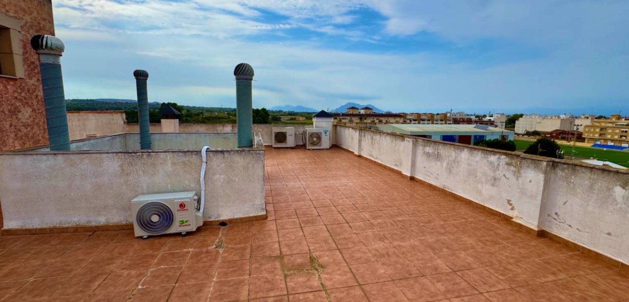 Herverkoop - Appartement / flat -
Formentera del Segura