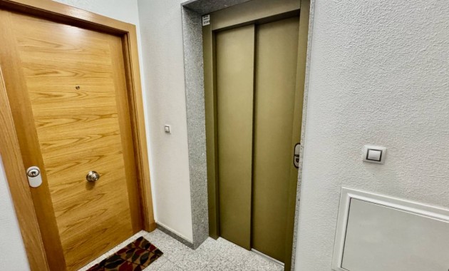 Herverkoop - Appartement / flat -
Formentera del Segura