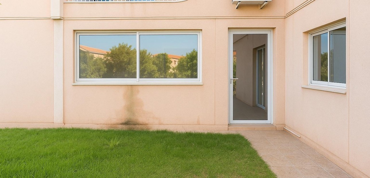 Venta - Commercial Unit -
Orihuela Costa - La Zenia