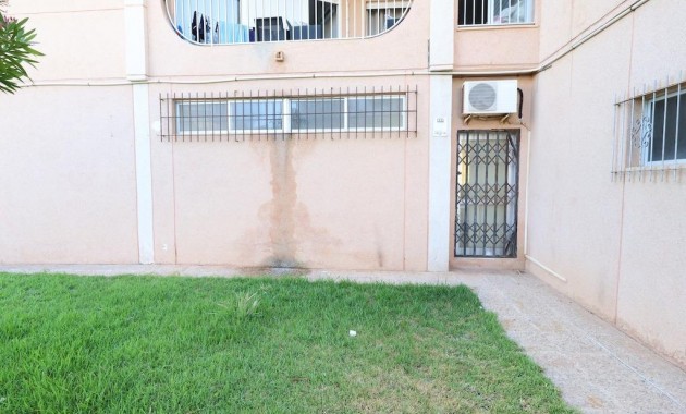 Venta - Commercial Unit -
Orihuela Costa - La Zenia