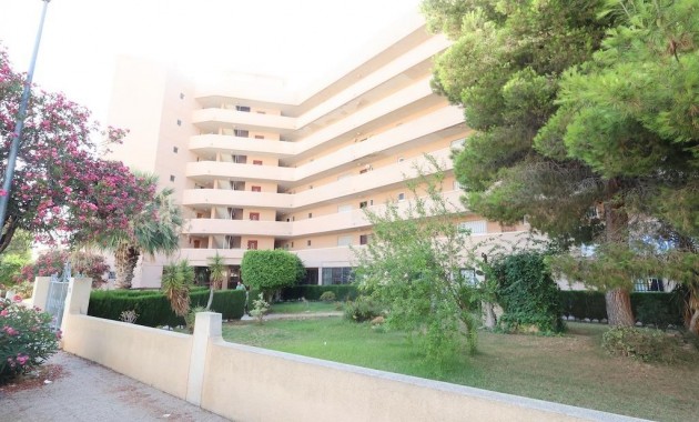 Venta - Commercial Unit -
Orihuela Costa - La Zenia