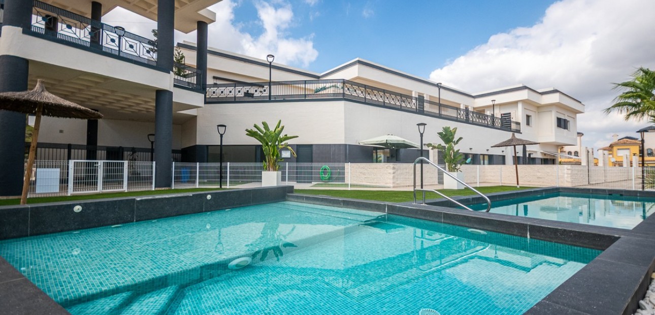 Herverkoop - Appartement / flat -
Lo Crispin